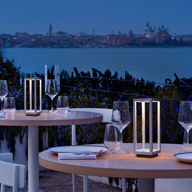 LED Touch Charging Desk Lamp W - Outdoor Lighting Restaurant recension och pris