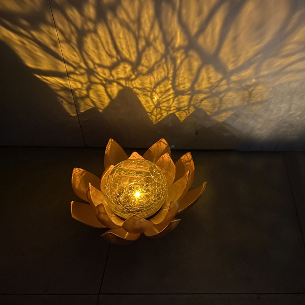 Lotus Shaped Garden Solar Ligh - Outdoor Lighting Halloween recension och pris